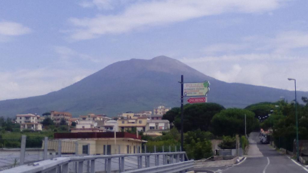 Hotel Il Quadrifoglio Torre del Greco Dış mekan fotoğraf