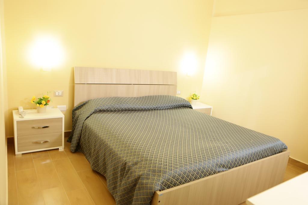 Hotel Il Quadrifoglio Torre del Greco Dış mekan fotoğraf